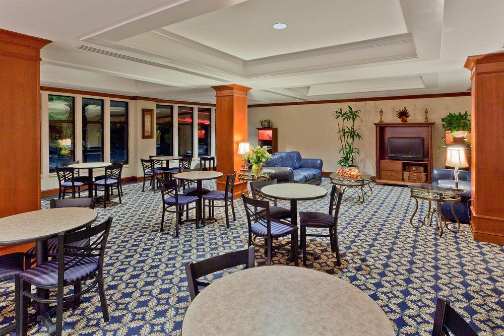 Holiday Inn Express And Suites Winchester, An Ihg Hotel Restaurang bild